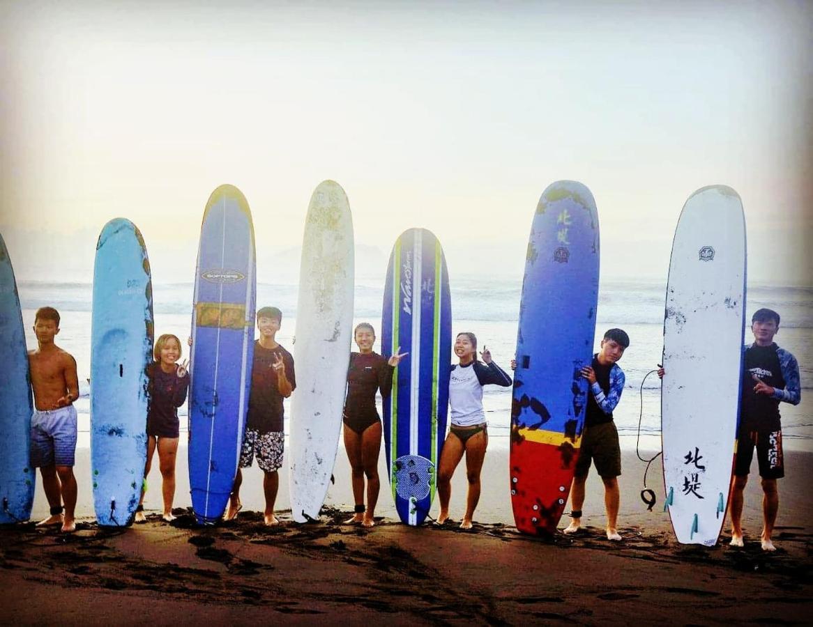 Wushih Surf Hostel Toucheng Eksteriør bilde